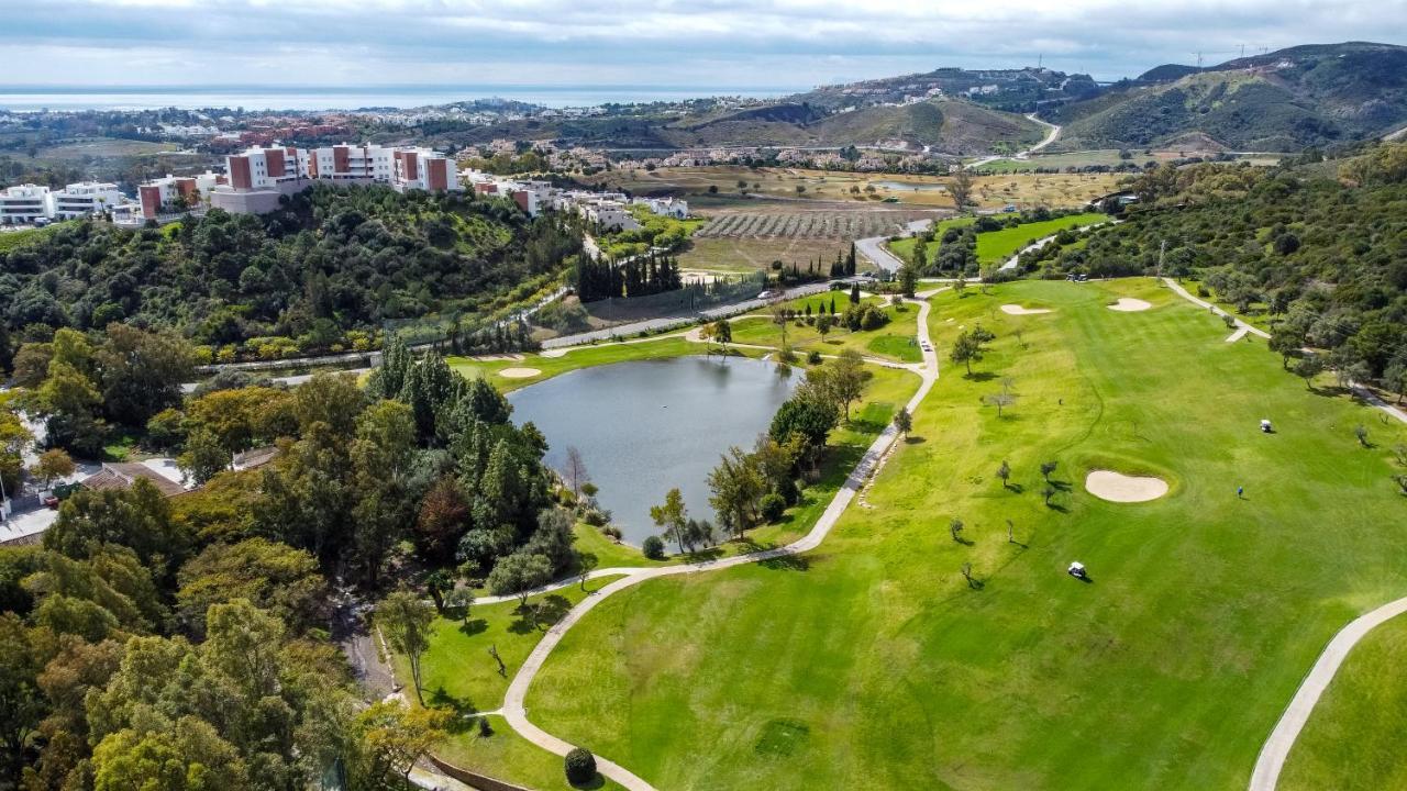 El Lago De Los Arqueros 2 Bedrooms Penthouse En Benahavis Benahavís Exterior foto